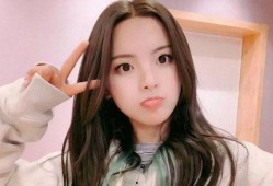 娱乐大爆料杨超越视频,娱乐大爆料背后的精彩瞬间